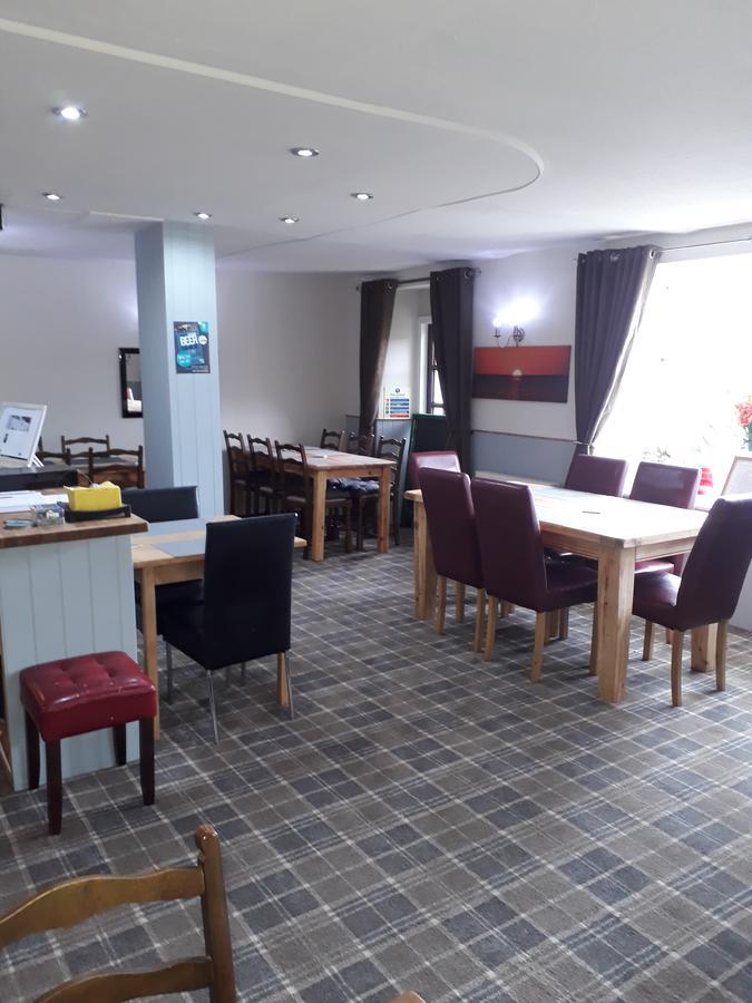 Ben Lawers Hotel Экстерьер фото